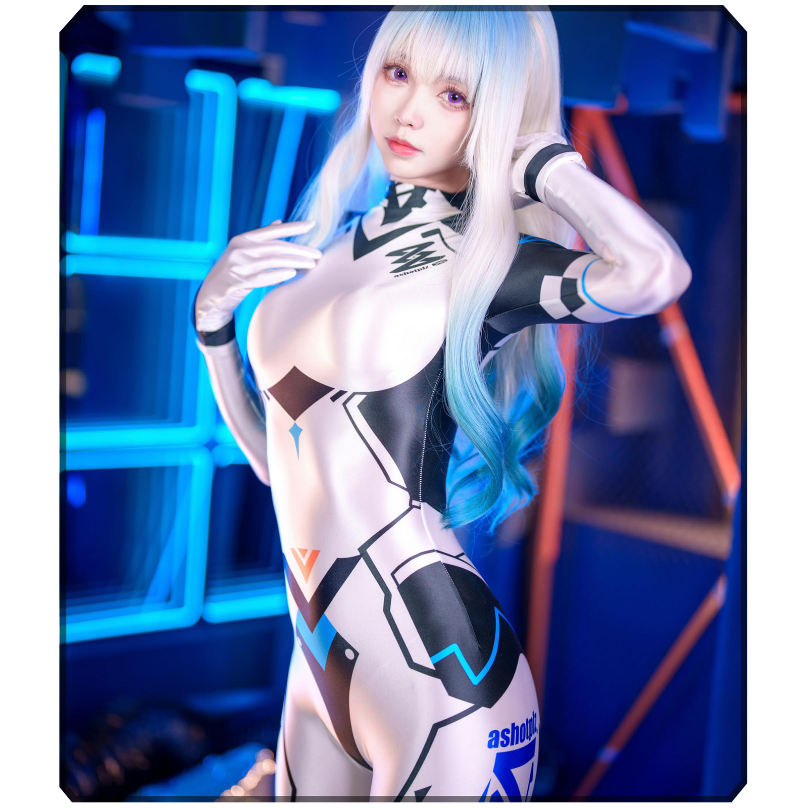 YY11-WHITE-08