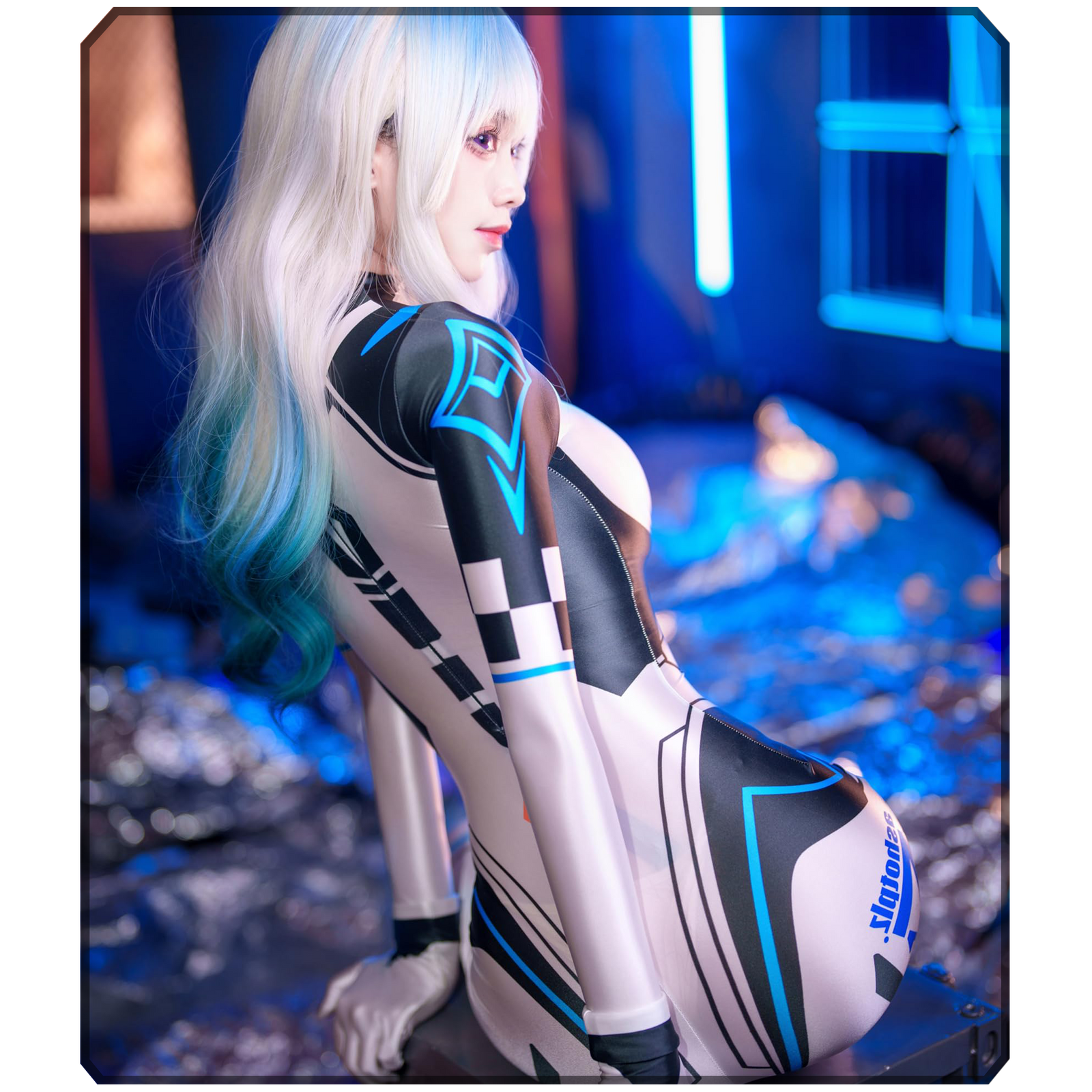 YY11-WHITE-09