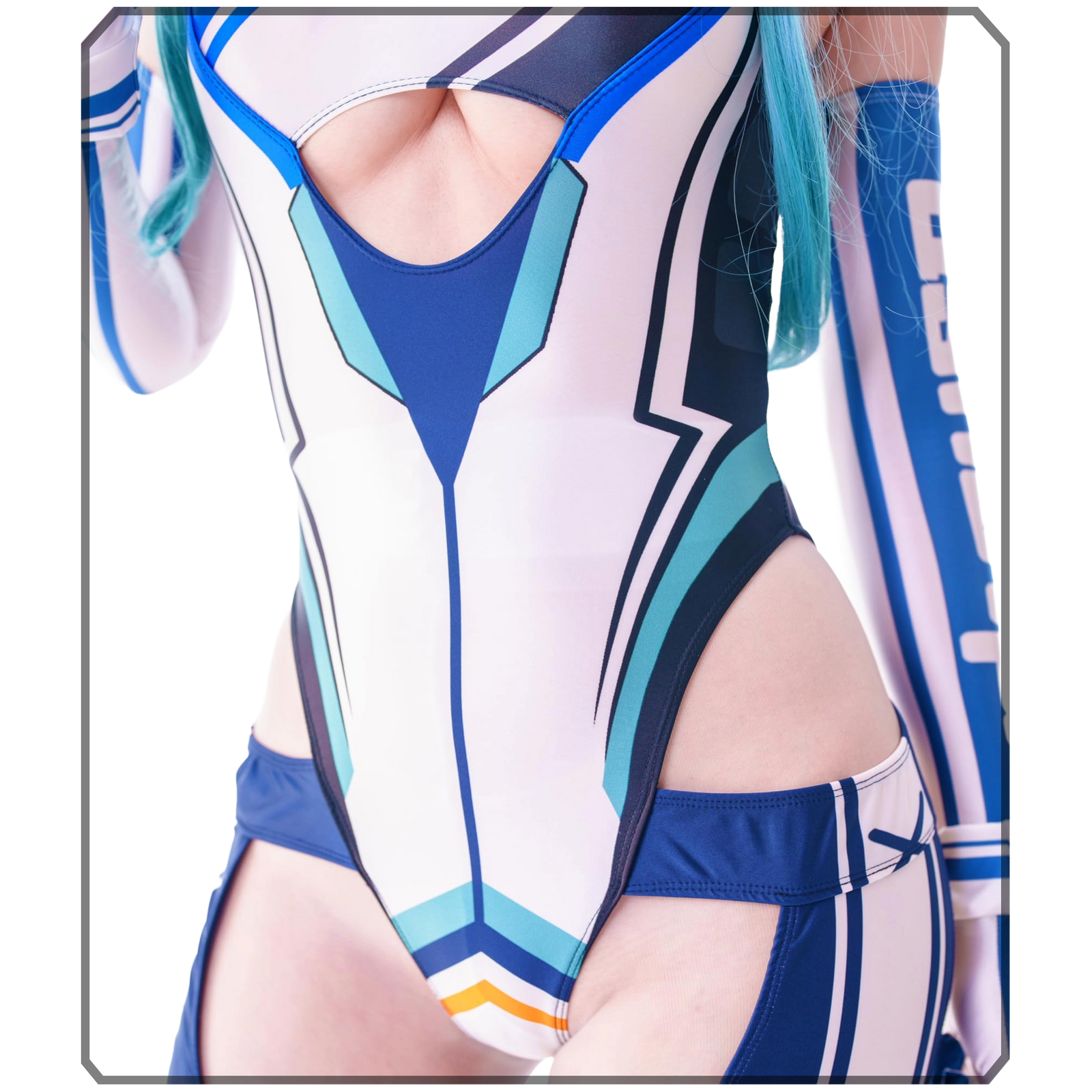 YY13-WHITE-05